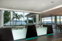 Grand Naniloa Hotel, a Doubletree by Hilton - bar