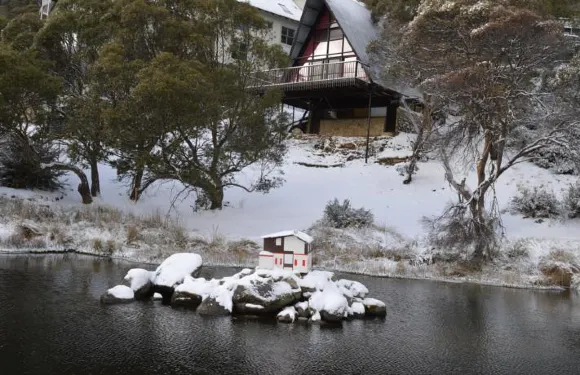 姆恩巴滑雪山林小屋