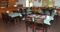 Hillside Resort - breakfast