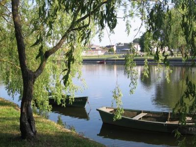 Pokoje I Domki Nad Kanałem Bystrym