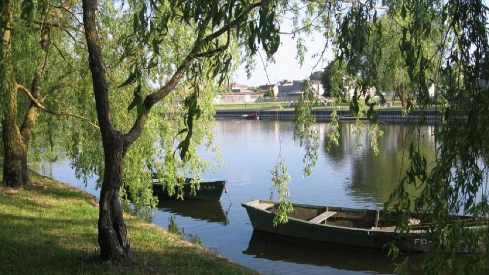 Pokoje I Domki Nad Kanałem Bystrym