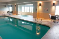 La Quinta Inn & Suites by Wyndham Tucumcari - Pools