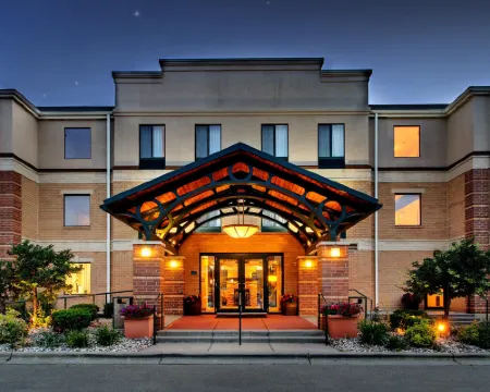 ステイブリッジ スイーツ ミドルトン マディソン ウェスト by IHG ミドルトンのホテル