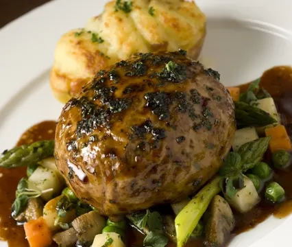 DoubleTree by Hilton Chicago Magnificent Mile