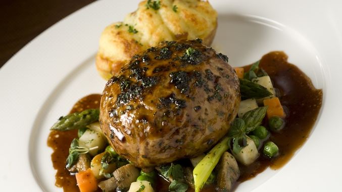 3. 더블트리 바이 ..