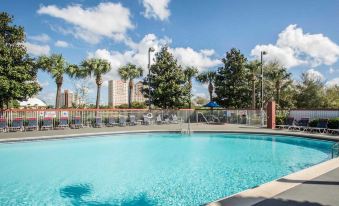 Comfort Inn & Suites Near Universal Orlando Resort-Convention Ctr