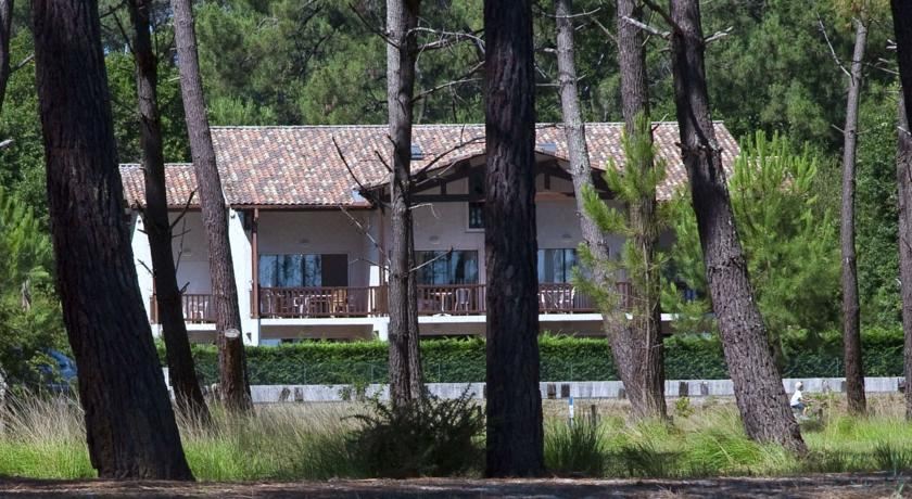 Duplex T3 2 étoiles Bord de Lac 65mcarrés - Housity