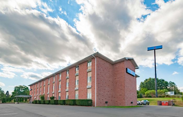 Motel 6 Drums, PA