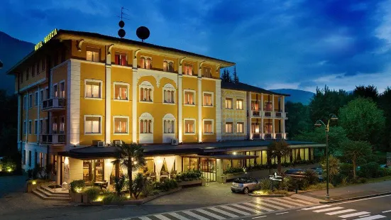 Hotel Brescia & Apartments