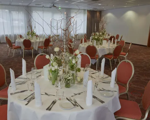 Sunday Hotel Wiesbaden Niedernhausen Geschäftseinrichtungen Photos