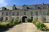 Escale Oceania Orleans Hotels near Musee des Beaux-Arts