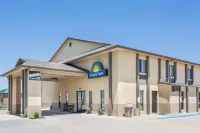 Days Inn by Wyndham Colby