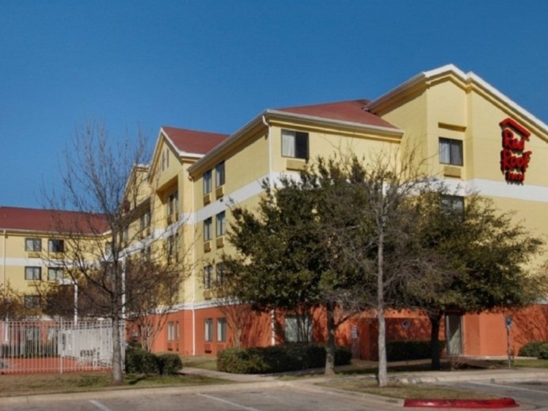 Red Roof Plus Austin South