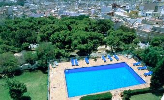 Parador de Melilla - Housity