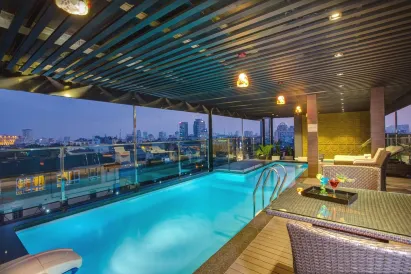 Golden Lotus Luxury Hotel