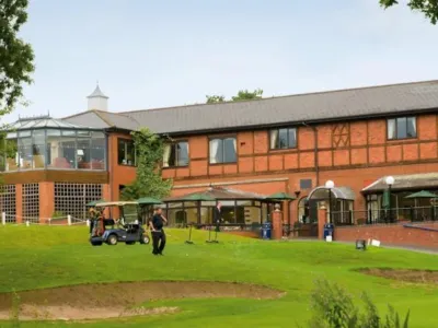 Macdonald Hill Valley Hotel, Golf and Spa Các khách sạn ở 