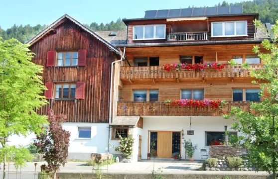 克里斯汀公寓酒店