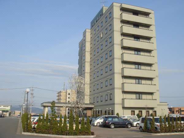 Hotel Route-Inn Fukui Owada - Housity