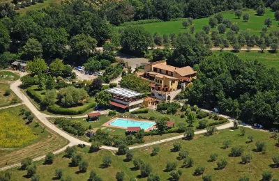 Agriturismo la Vecchia Fattoria Hotels in Taizzano