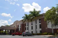Days Inn & Suites by Wyndham Fort Myers Near JetBlue Park Hotels near Publix Super Market at The Shoppes of Fiddlesticks