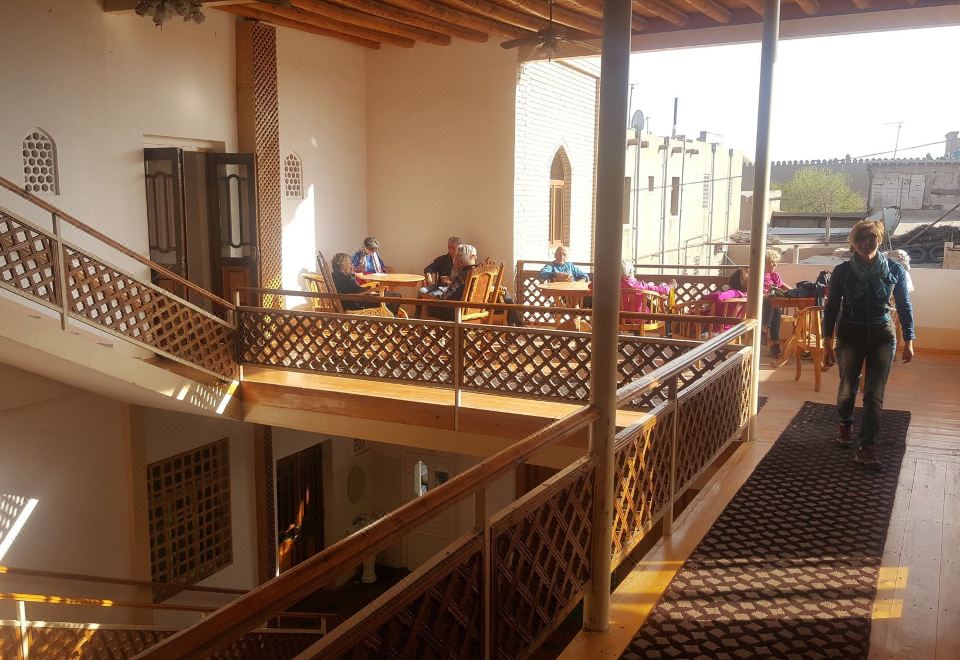 이슬람베크 호텔