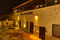 Sakli Cave House Hotels near Guray Museum