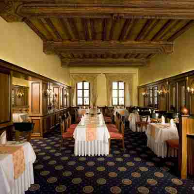 望大飯店 Dining/Meeting Rooms