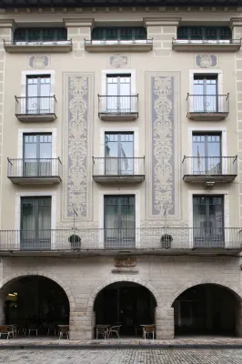 Apartaments Plaça Del VI