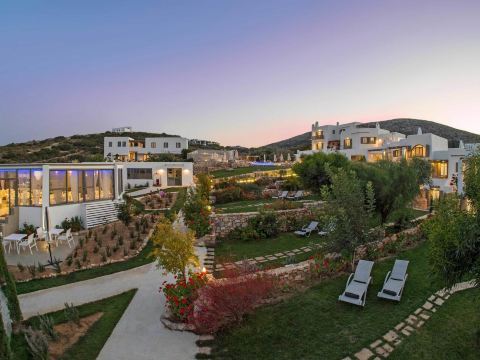 Naoussa Hills Boutique Resort - Adults Only