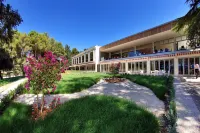 Crvena Luka Resort