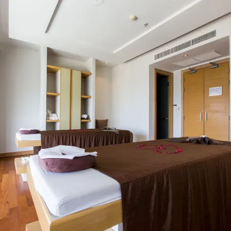 Cape Sienna Gourmet Hotel & Villas