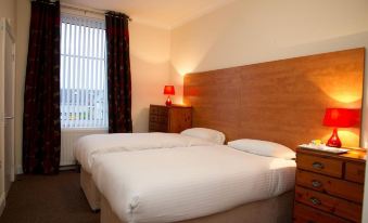 Rooms at the Royal - Housity