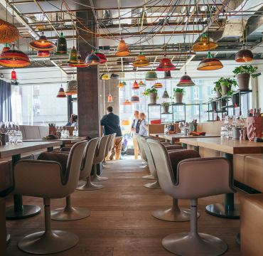 4. 25아워스호텔 ..