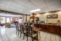 Quality Inn Downtown Helen - Aamiainen