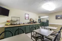 Days Inn by Wyndham Scottsboro Al