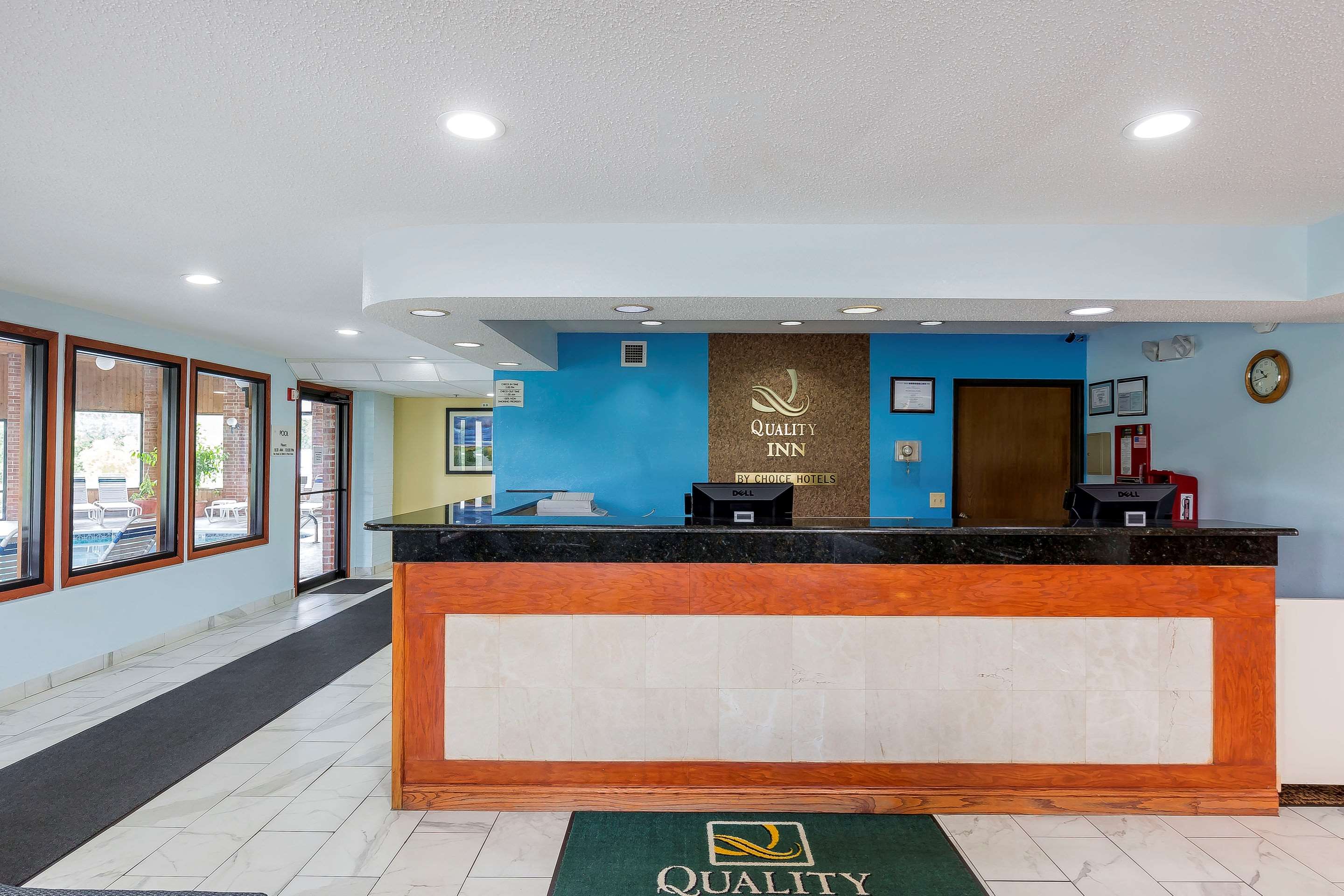 Quality Inn Sycamore - DeKalb