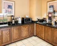 Comfort Suites Nacogdoches - breakfast