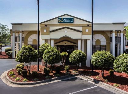 Quality Inn & Suites Mooresville-Lake Norman