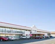 Econo Lodge Hotels in Вол
