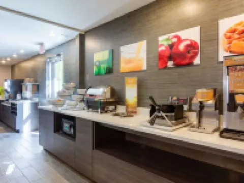 Quality Inn & Suites Ashland Near Kings Dominion Hotels in Ashland