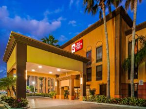 Best Western Plus Universal Inn