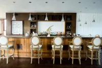 Umaya Resort & Adventures - ที่มีบาร์