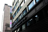 호스텔 하루