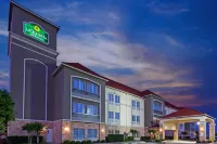 Sonesta Essential Houston Westchase Hotels near Bissonnet Beltway Plaza