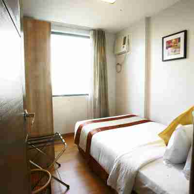Ace Hotel and Suites Rooms