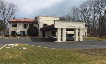 Motel Sun Inn - Housity