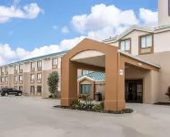 Demeure Hotels的The Douillet - 汽車旅館