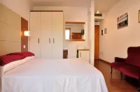 Hotel Mezzaluna Hotels in Paese
