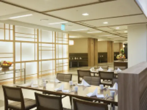 ฮอลิเดย์ อินน์ อัลเพนเซีย พยองชาง สวีทส์ บาย IHG โรงแรมในพย็องชัง