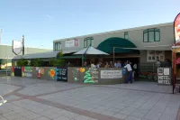 Slipway Hotel Motel - bar